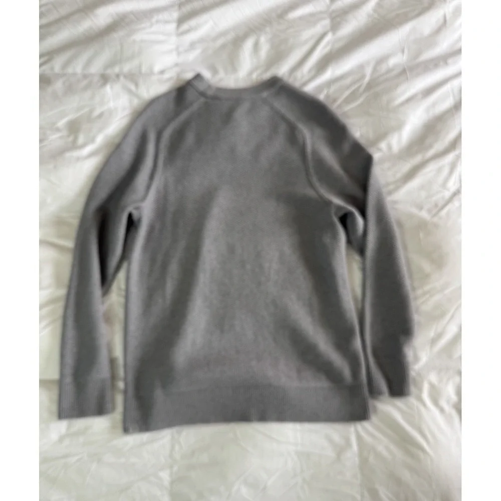 Lululemon Textured Knit Crewneck Sweater Size Small Gray Soft Stretch NWOT